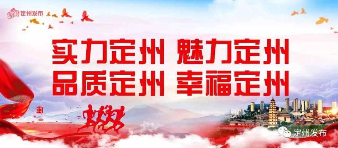 琳娜整理房间